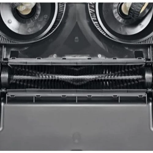 Balayeuse Mécanique Stihl KG 770 6 Balayeuse Mécanique Stihl KG 770 – Image 6