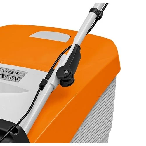 Tondeuse à Gazon Mulching Thermique Tractée Stihl RM 4 RV 149 Cm³ 5 Tondeuse à Gazon Mulching Thermique Tractée Stihl RM 4 RV 149 Cm³ – Image 5
